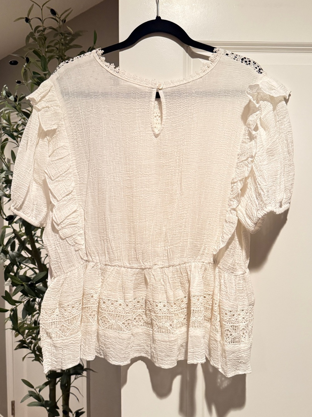 Women's Lace-Detail Ruffle Top - Picture 2 of 4